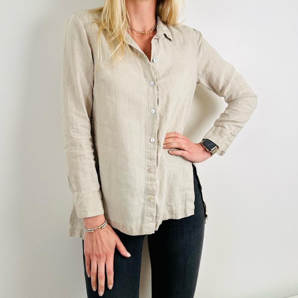 J. Jill Love Linen 100% linen long sleeve button down shirt with side slits - Picture 2 of 9